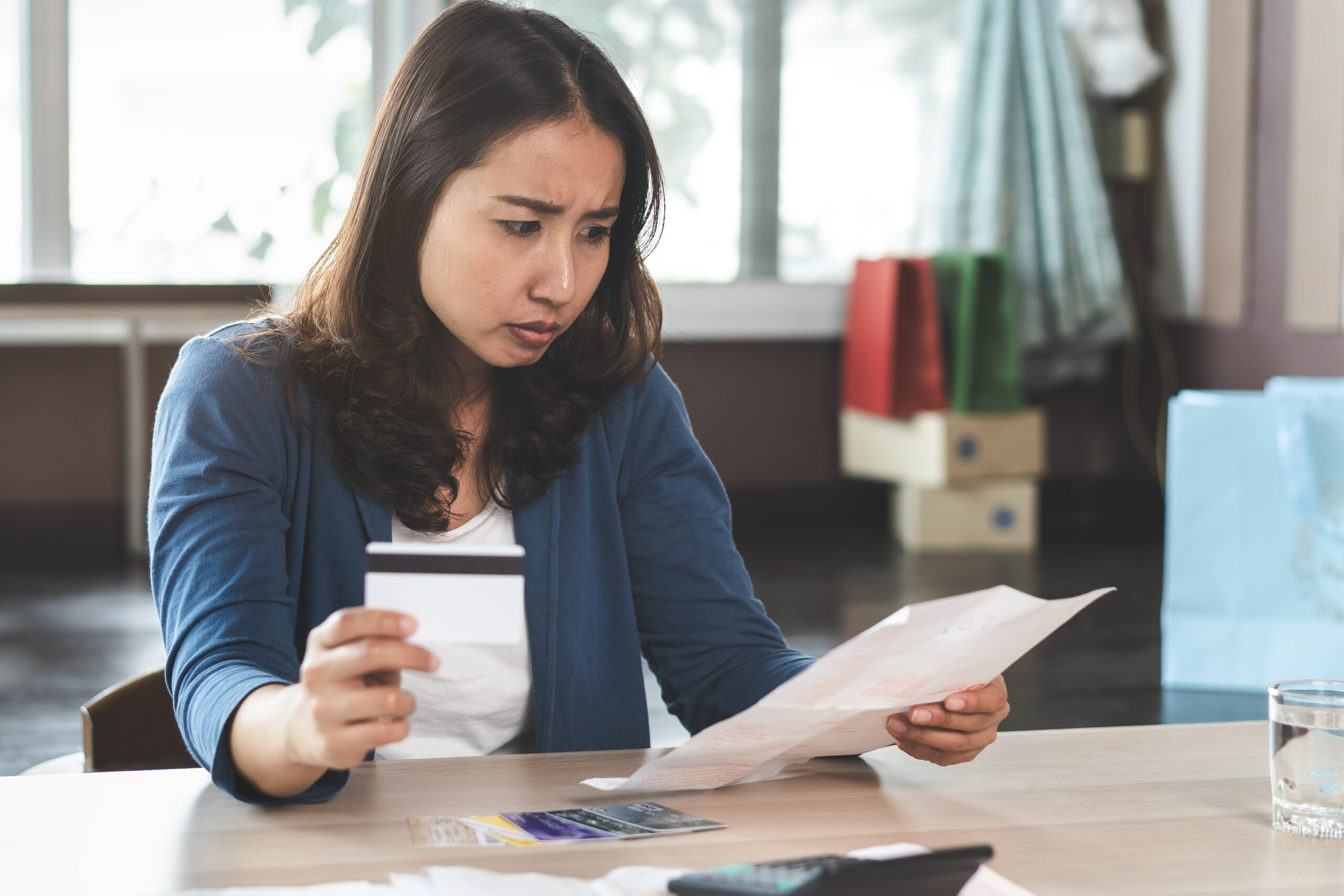The Pros and Cons of Using a Personal Loan to Pay Off Credit Card Debt
